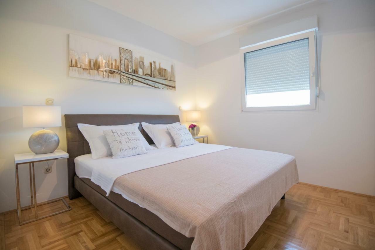 Comfortable Cozy Beach Apartment Split Kültér fotó
